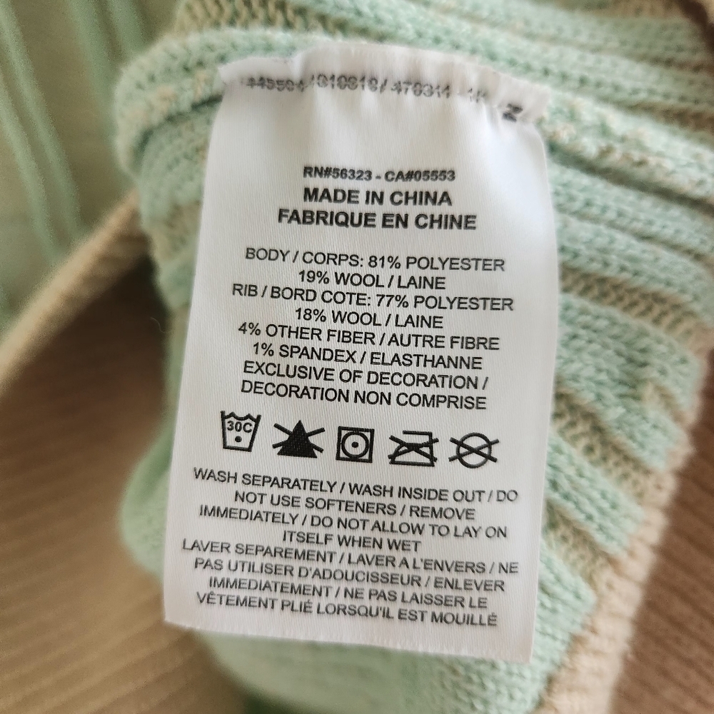 Nike Yoga Luxe Wool Blend Cover Up Knit Crew Neck Mint Sweater Size L - Picture 5 of 6